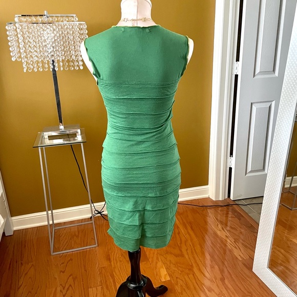 Max Studio Green Dress - Picture 3 of 7